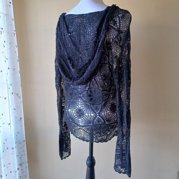 J Jill Hand Crochet 100% Silk Black Long Sleeve Hooded Pullover Top Size M - Picture 3 of 8